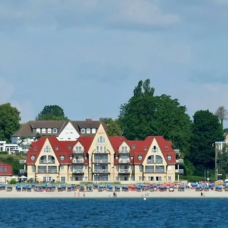 Strandhotel Groemitz Exterior photo